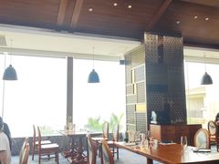 -V Bar海景扒房(北海湾惠龙万达嘉华酒店)