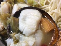 -周鱼小馆石锅酸菜鱼(活力汇店)