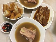 -黄亚细肉骨茶(仰光路店)