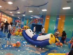 -楠木种子游泳馆(李沧万达店)