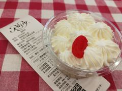 -红宝石·鲜奶小方·海派西点房(南丹店)