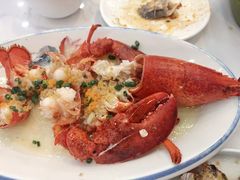 -亚龙湾中心广场