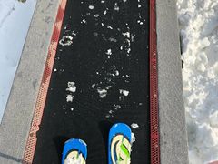 -采薇庄园四季滑雪场