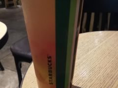 -星巴克(广州动漫星城东区店)
