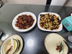 -小四川美食馆(幸福路店)