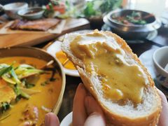 -大头虾越式风味餐厅(光明广场店)