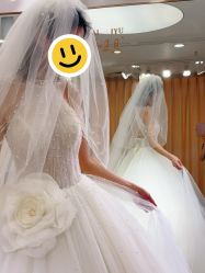 -台湾蔡美月婚纱租赁