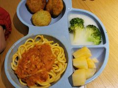 -蜜桃餐厅·伴山(绿宝广场店)