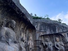 -龙门石窟