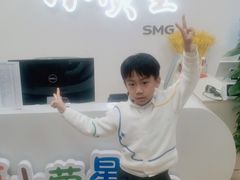-小荧星艺校(大宁分校)