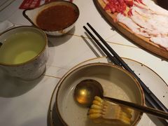 -牛人日志·鲜牛肉骨汤火锅(万科里瑧店)