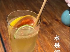 -Carbon莫卡哆·意大利复古集市餐厅(杭州大厦店)