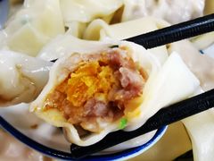 蛋黄鲜肉馄饨-艾米私房馄饨