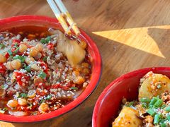 -拐枣巷小串串(财大店)