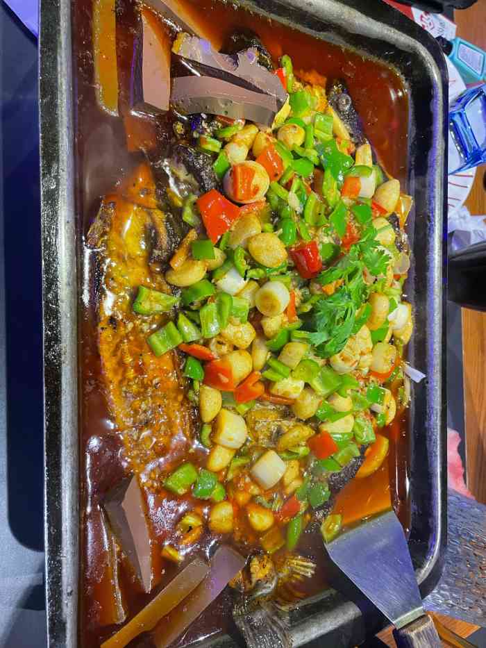 辣尚瘾烤鱼(西城红场店)-"位于哈西西城红场五楼,直接坐直梯就可以找.