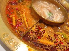 -哥老官重庆美蛙鱼头(日月光店)