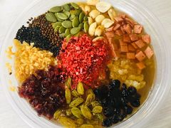 三鲜冰粉-嘟嘟嘴章鱼小丸子