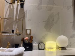 -香港倾城国际·美容美体中心