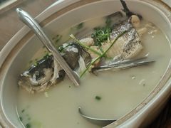 砂锅鱼头汤-鱼水情·农家菜·大鱼头(南山竹海店)