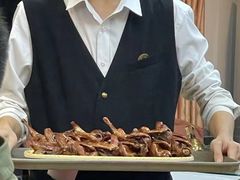 -五谷芳乳鸽王(海景店)