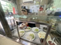 -粤味轩快餐店(天下第一泉店)