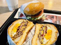 -The Habit Burger Grill 哈比特汉堡(复兴soho店)