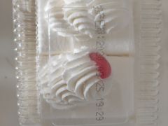 -红宝石·鲜奶小方·海派西点房(浦三店)