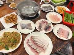 -正能量脆肉鲩火锅
