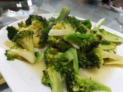 -汉水缘鲜鱼庄(黄雁村店)