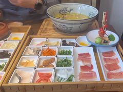 -芸南道·过桥米线(昆明老街旗舰店)