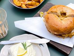 -Catch Bagel(芳草地店)