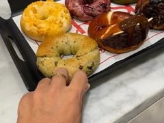 -HOT CRUSH趁热集合·现烤面包(环球港店)