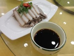 -侬佳蒸菜馆(听潮店)