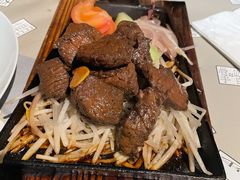 -穹六人间 people 6(岳阳路店)