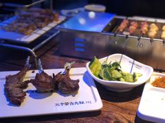 苏尼特秘制烤羊排-三个蒙古大叔羊肉串(大宁店)