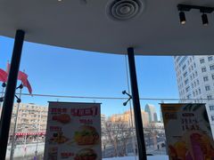 -麦当劳(展览路店)