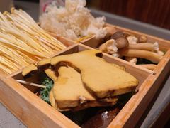 -巴奴毛肚火锅(景枫中心店)