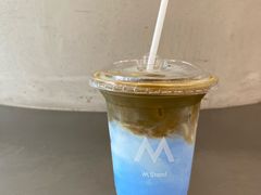 地球拿铁-M Stand(上海人民广场来福士店)