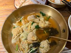 -荣记歡喜·馄饨铺(开发区振华购物中心店)