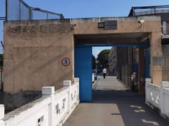 -七宝中学游泳馆