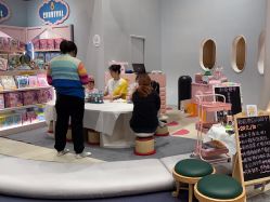 -奈尔宝家庭中心·亲子餐厅(鄞州万达店)