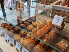 -VERIE BAKEHOUSE