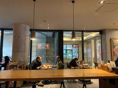 -星巴克(上海虹桥南丰城办公楼店)