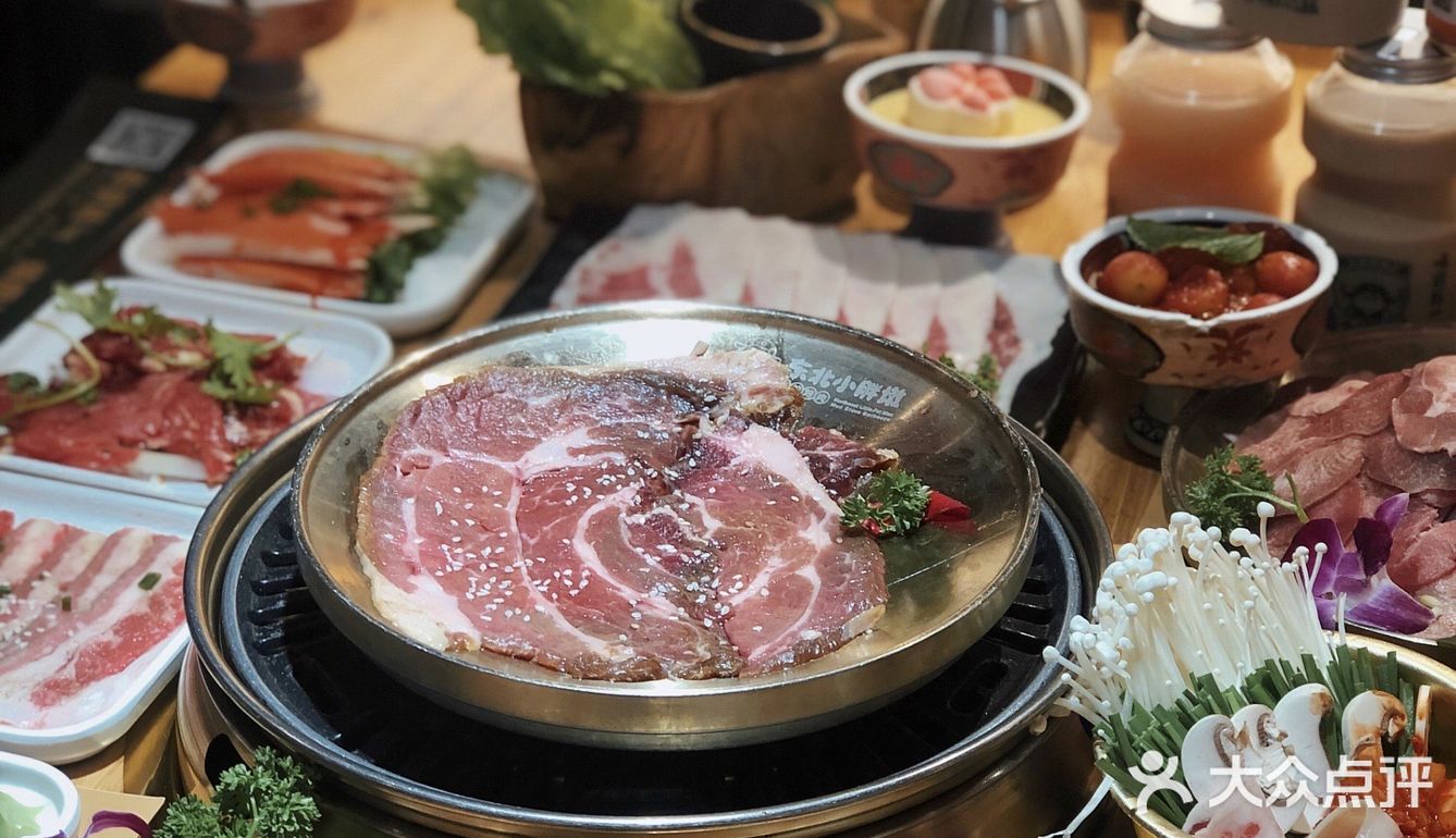 南京超正宗东北烤肉！！大口吃肉太爽啦！！