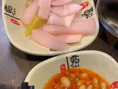 -富正毅三下锅·湘西韵味(天门山索道店)