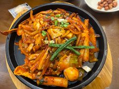 -贵宾庄炸酱面·韩式料理(火炬八街店)