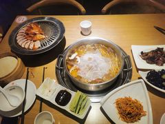 酸萝卜鸭架汤-守柴炉烤鸭(科华中路王府井店)