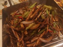 -弄堂里(西溪龙湖天街店)