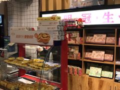 -昆明冠生园·蛋糕·面包(南强街店)