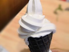 香草华夫筒-汉堡王(天津鲁能店)